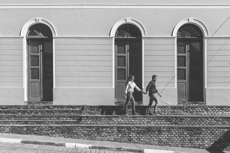 Ensaio Carol e Thiago, Ensaio Campinas, Bar da Cachoeira, Sorocaba, Pré Casamento, Pré Wedding, E-Session, Sessão Pré Casamento, Ensaio Fotográfico, Life Fotografia, Fotografia PB, Composição, Joaquim Egydio, Campinas, Sessão Namorados, Foto artística