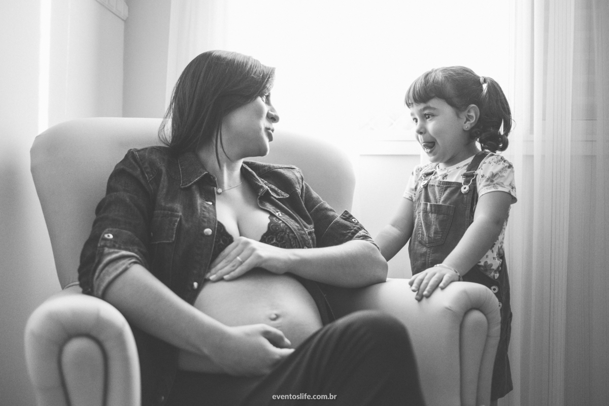 Ensaio Família, Life Fotografia, Fotografia de Família Sorocaba, Fotos espontâneas, Fotos diferentes, Fotografia criativa, Fotografia natural, Ensaio em casa, Sessão Família, Mãe e Filha, Amor de mãe, Grávida, Gestante, Ensaio Gestante, Gestação