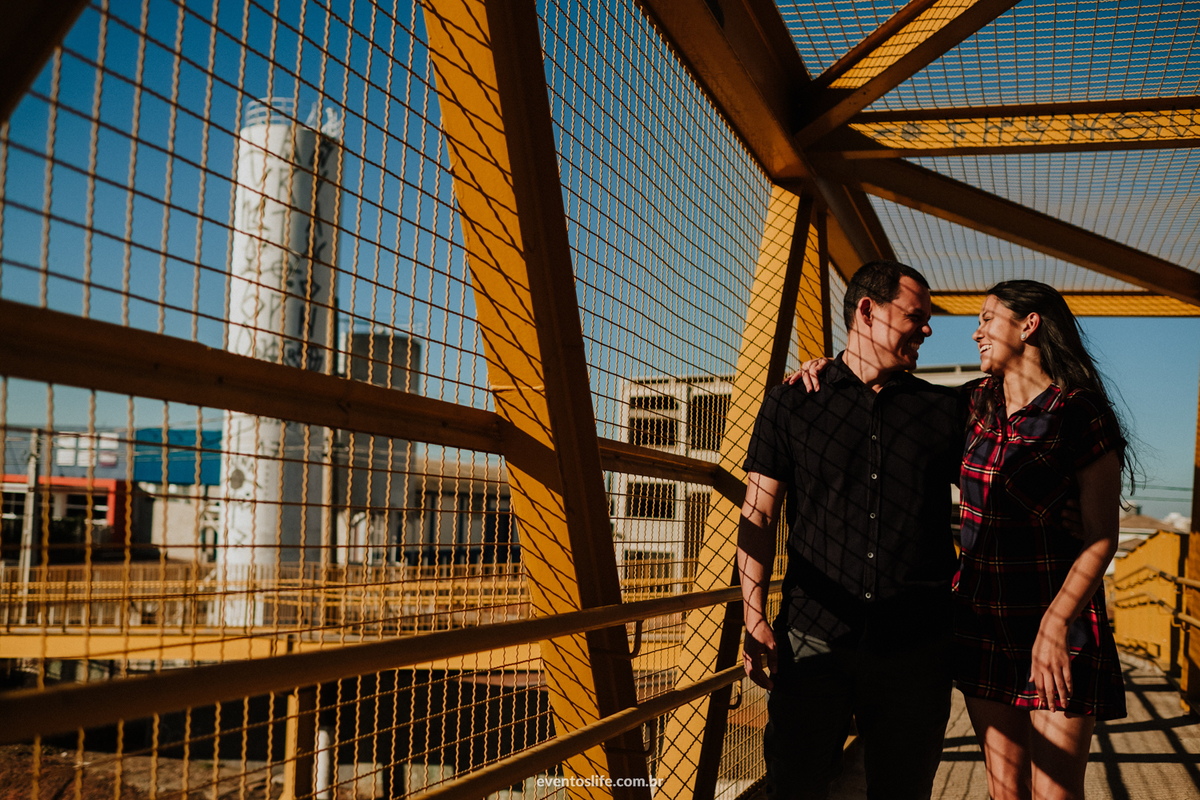 Life Fotografia, Ensaio Fotográfico de casal, Sorocaba, São Paulo, E-session, Pré-casamento, sessão de fotos, fotografia criativa, diferente, espontâneo, noivos, casal, amor, casamento, urbano, campo, cyndi omoto, alex oliveira, jéssica e danilo, dois