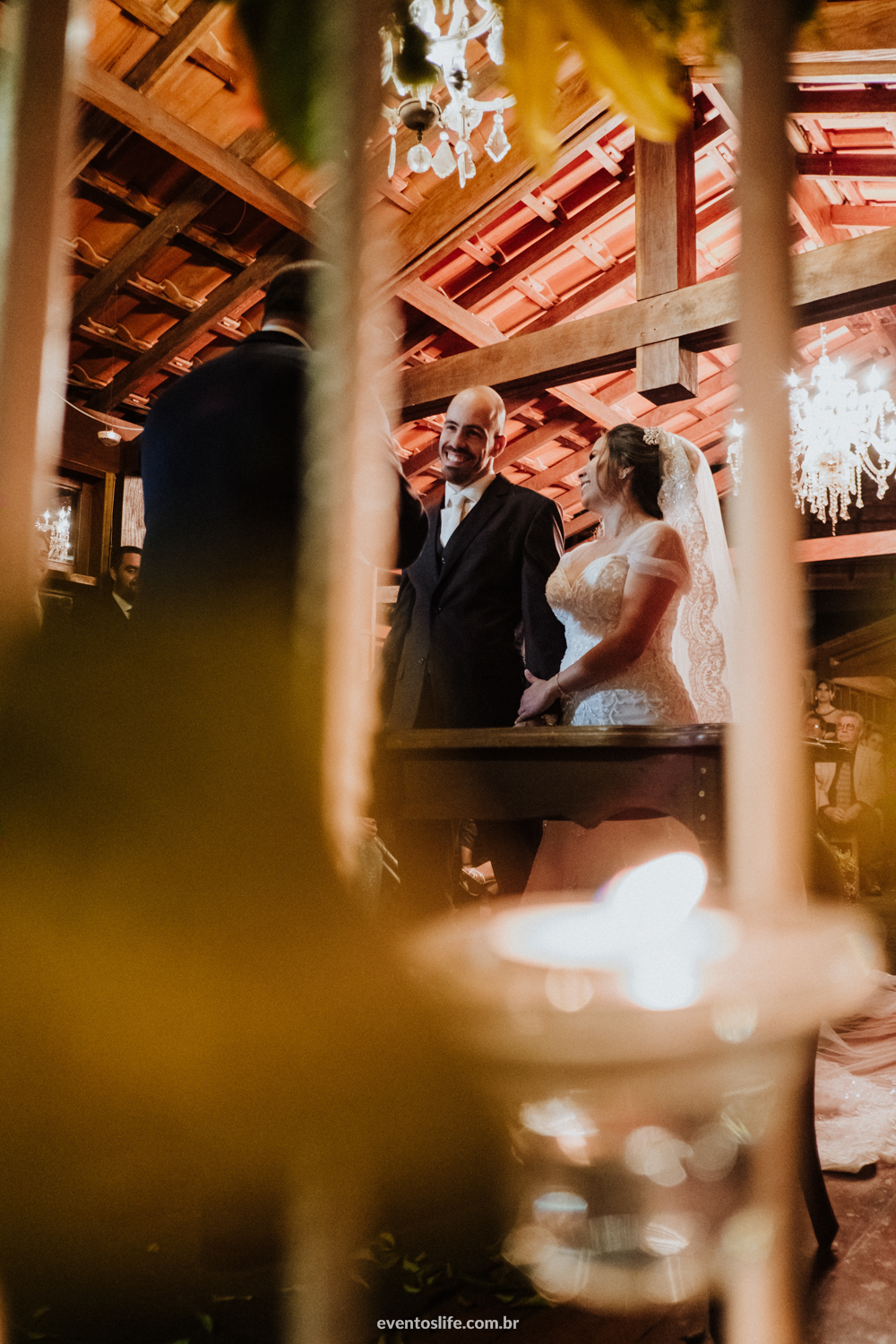 Life Fotografia, Fotografia de Casamento Sorocaba, Fotos de Casamento, Sorocaba, São Roque, São Paulo, Itu, Indaiatuba, Amanda e Rafael, Casamento ao ar livre, Fotos diferentes, Fotos espontâneas, Tajj, Moldura, Momento decisivo, Cerimônia, Luz de velas