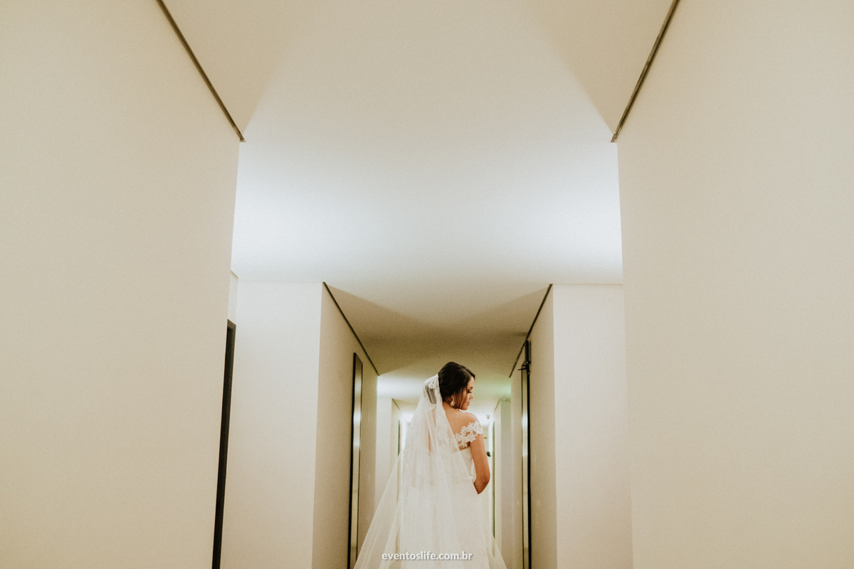 Life Fotografia, Fotografia de Casamento Sorocaba, Foto de Casamento, Fotógrafo de Casamento, Jessica e Danilo, Buffet Balaio, Francine Sabaté, Casamento na Igreja, Melhor fotógrafo de Sorocaba, Fotografia criativa, Retrato da Noiva, Corredor de Hotel