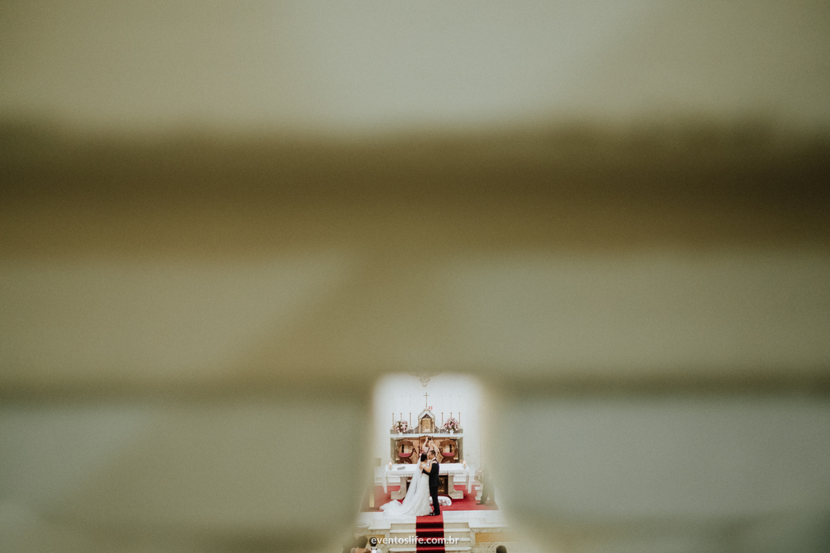 Life Fotografia, Fotografia de Casamento Sorocaba, Foto de Casamento, Fotógrafo de Casamento, Jessica e Danilo, Buffet Balaio, Francine Sabaté, Casamento na Igreja, Melhor fotógrafo de Sorocaba, Fotografia criativa, Foto do Beijo, Cerimônia Católica,