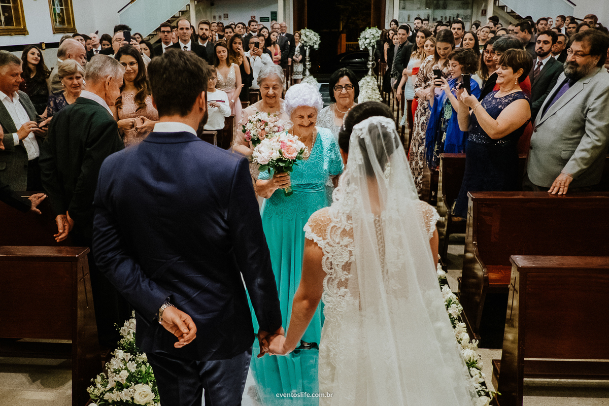 casamento, renata e joão, life fotografia, sorocaba, são paulo, fotografia de casamento, alex oliveira, cyndi omoto, fotografia espontânea, entrada das avós, cerimônia católica, melhor fotógrafo de sorocaba, foto dos sonhos de casamento, fotos lindas