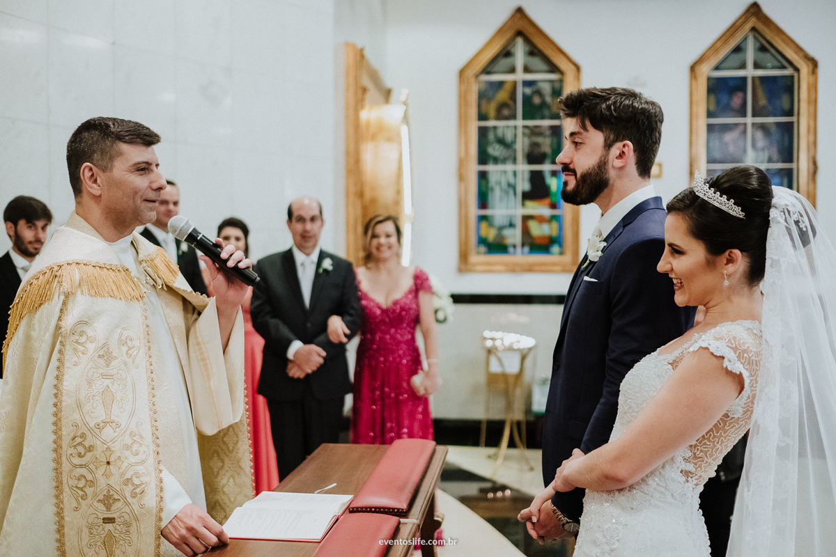 casamento, renata e joão, life fotografia, sorocaba, são paulo, fotografia de casamento, alex oliveira, cyndi omoto, fotografia espontânea, cerimonial bábara santa vicória, cerimônia na igreja nossa senhora de fátima sorocaba, padre wilson, fotógrafo bom