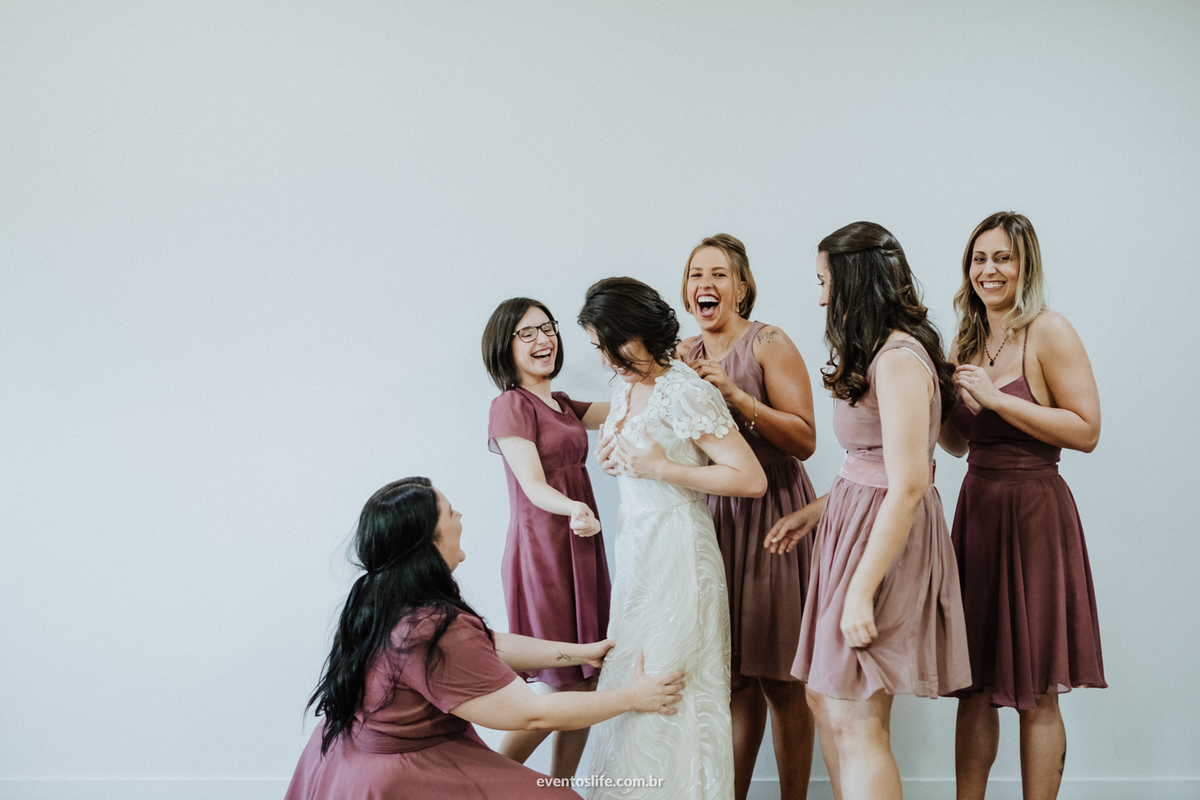 Casamento, Pamella e Wellington, Life Fotografia, Sorocaba, Mini Wedding, Fotografia espontânea, Documental, Alex Oliveira, Cyndi Omoto, Case de Dia, Aspazia, Mini Casamento, Bridesmaids, Bride, Making Of de Noiva, Noiva, Vestido de Noiva, Wedding Dress