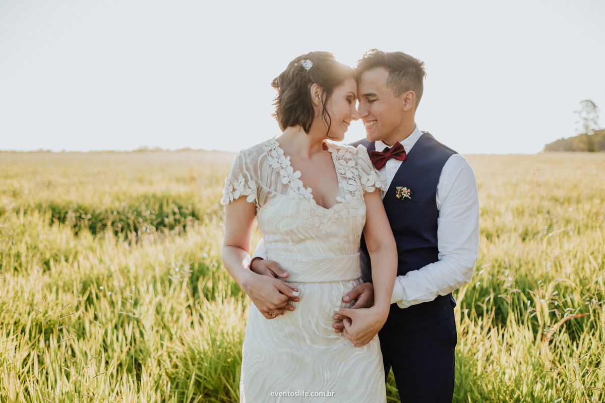 Casamento, Pamella e Wellington, Life Fotografia, Sorocaba, Mini Wedding, Fotografia espontânea, Documental, Alex Oliveira, Cyndi Omoto, Case de Dia, Aspazia, Mini Casamento, Fotos diferentes, Amor, Carinho, Luz linda, Fotos no Campo, Noivos, Casados