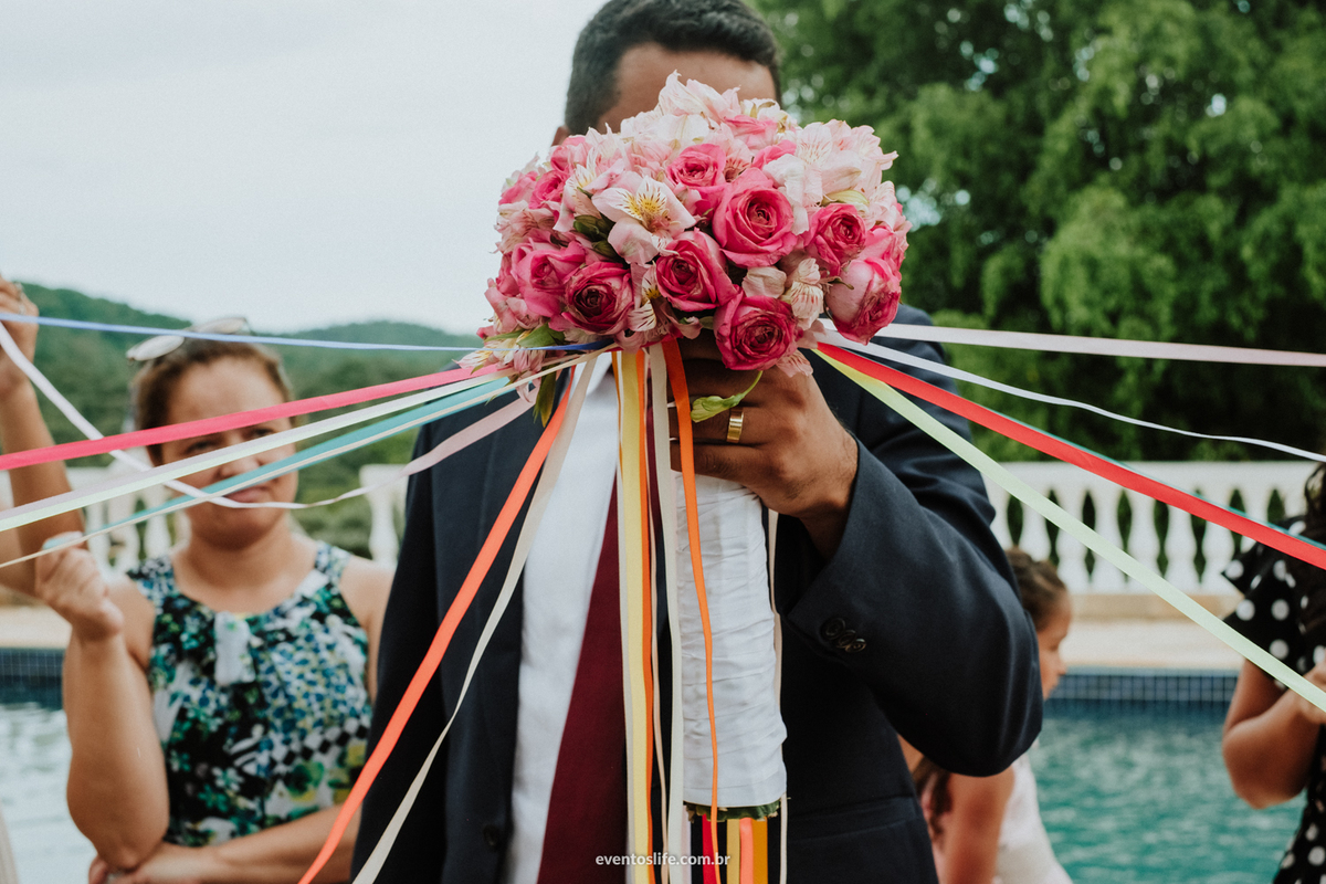 Casamento Thalita e Danilo, Life Fotografia, Cyndi Omoto, Alex Oliveira, São Roque, São Paulo, Destination Photographers, Fotografia espontânea, Fotografia de casamento diferente, Melhores fotógrafos de Sorocaba, buquê de fitas, buquê da noiva, boa sorte