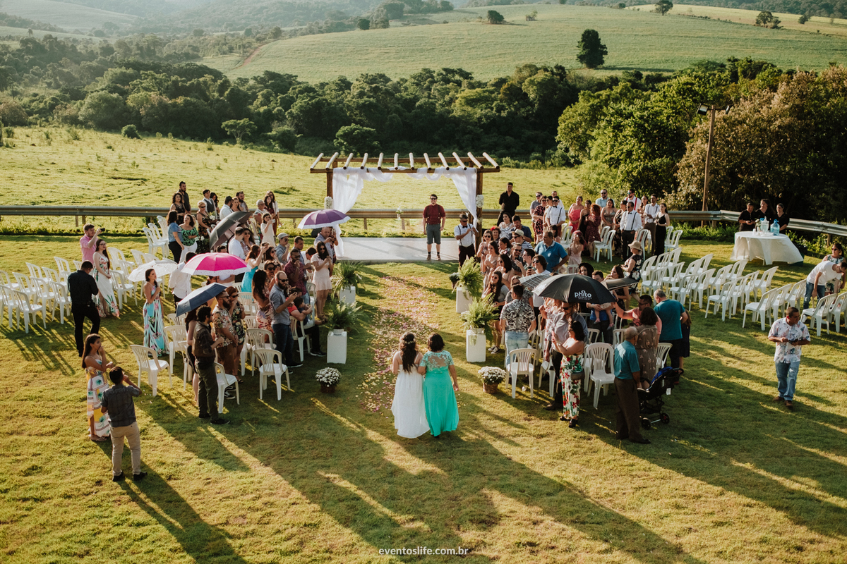 Preview, Casamento, Wedding, Life Fotografia, Fotos espontâneas, Casamento ao ar livre, Casamento de Dia, Noivos, Bride, Groom, Fotografia de Casamento Sorocaba, Entrada da Noiva, Melhor fotógrafo de Sorocaba, Casamento no Campo, Casar no interior,