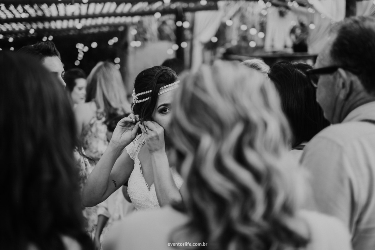 Fotografia de Casamento Sorocaba, São Paulo, Julianne e Osório, Life Fotografia, Hukka Garden, Mini Wedding, Mini Casamento, Cerimônia, Cerimônia de Casamento, Amor, Fotografia diferente, Fotografia espontânea, Enquadramento, conceitual, fotojornalismo