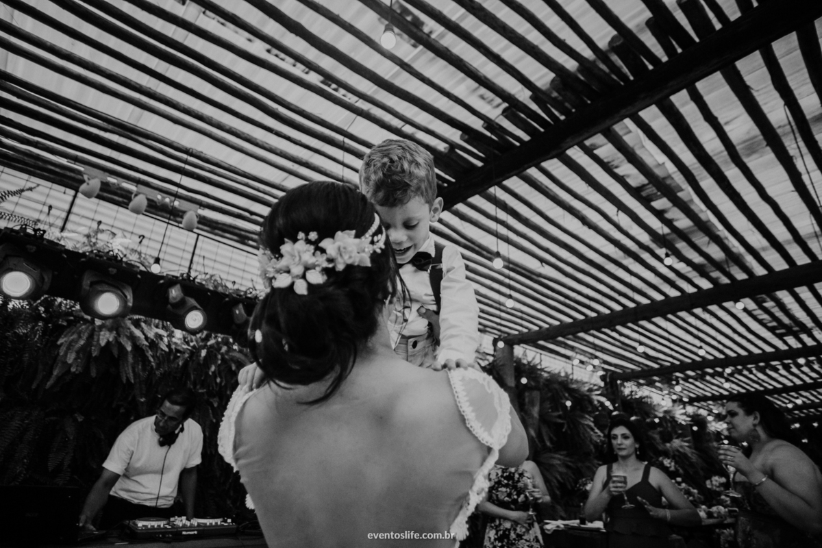 Fotografia de Casamento Sorocaba, São Paulo, Julianne e Osório, Life Fotografia, Hukka Garden, Mini Wedding, Mini Casamento, Amor, Fotografia diferente, Fotografia espontânea, Recepção, Festa, Noiva com filho, filho da noiva, crianças