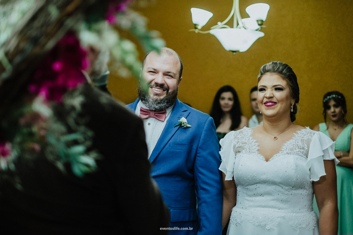 life fotografia, fotografia de casamento, sorocaba, São paulo, jundiaí, noiva, bride, noivado, wedding, casamento, melhor fotógrafo de casamento, fotografia espontânea, fotos diferentes, noivos felizes, cerimônia, plano B, noivo estiloso, terno azul,