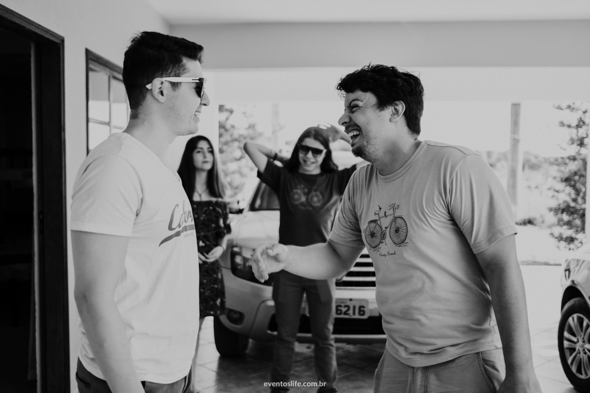 Fotografia de Casamento Sorocaba, Life Fotografia, Lenna e Everton, Sitio João de Barro, Wedding, Mini Wedding, Mini Casamento, Noivos descolados, Casamento diferente, Casamento de dia, PB, Felicidade, Família, Family, Convidados, Amor, Making of, Noivo