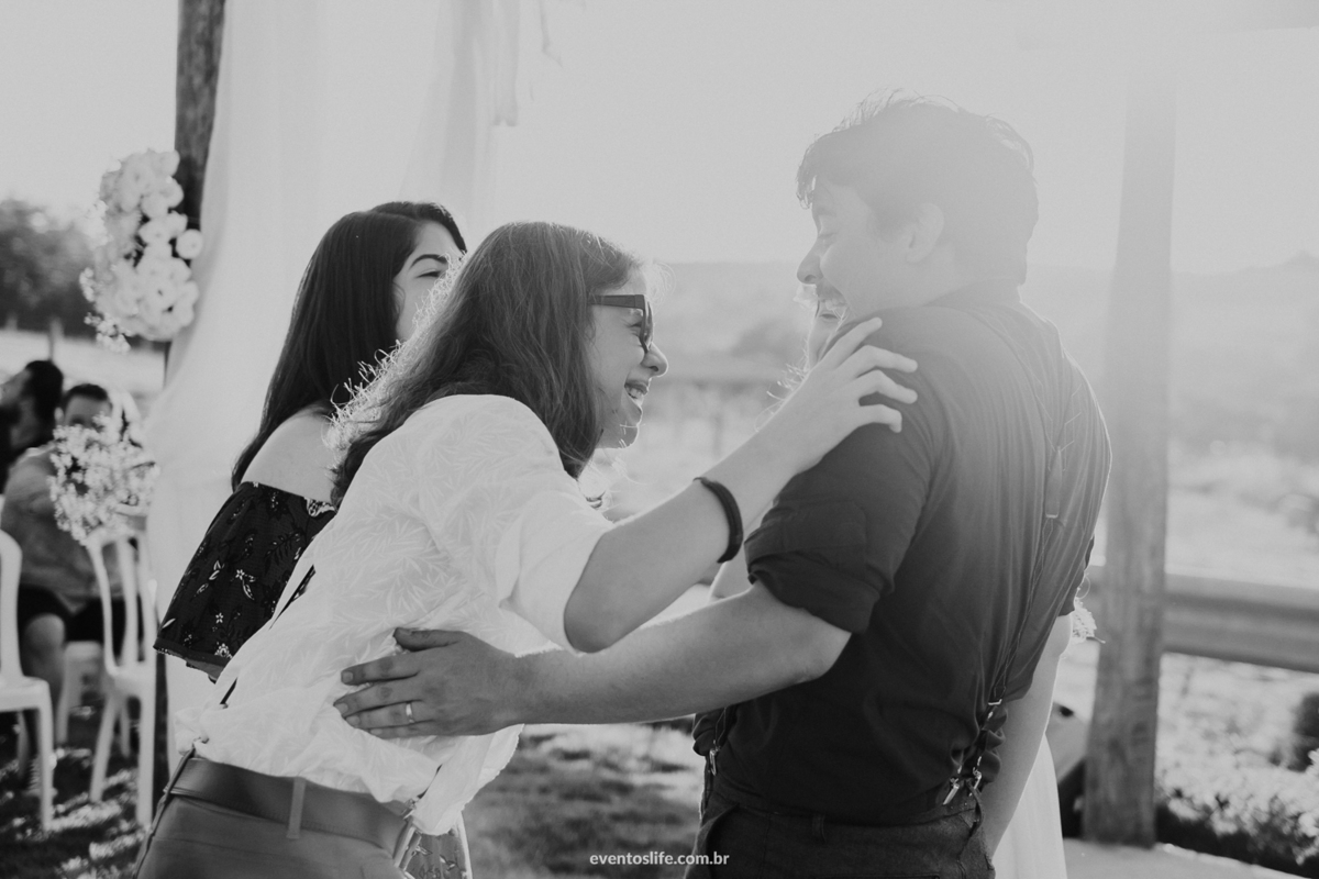 Fotografia de Casamento Sorocaba, Life Fotografia, Lenna e Everton, Sitio João de Barro, Wedding, Mini Wedding, Mini Casamento, Noivos descolados, Casamento diferente, Casamento de dia, Cerimônia, Paisagem, Natureza, Alegria, Felicidade, Ar livre, Amor