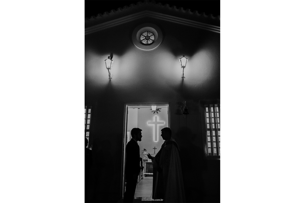 Life Fotografia, Casamento, Fotografia de Casamento Sorocaba, São Paulo, Lago Azul, Mini Wedding, Mini Casamento, Quintal Flores, Les Esembles, Leila Savioli, Doce Veneno, Mayara Zanetti, PB, Igreja, Cerimônia, Noivo, Sombras, Bença, Emoção, Entrada, Love