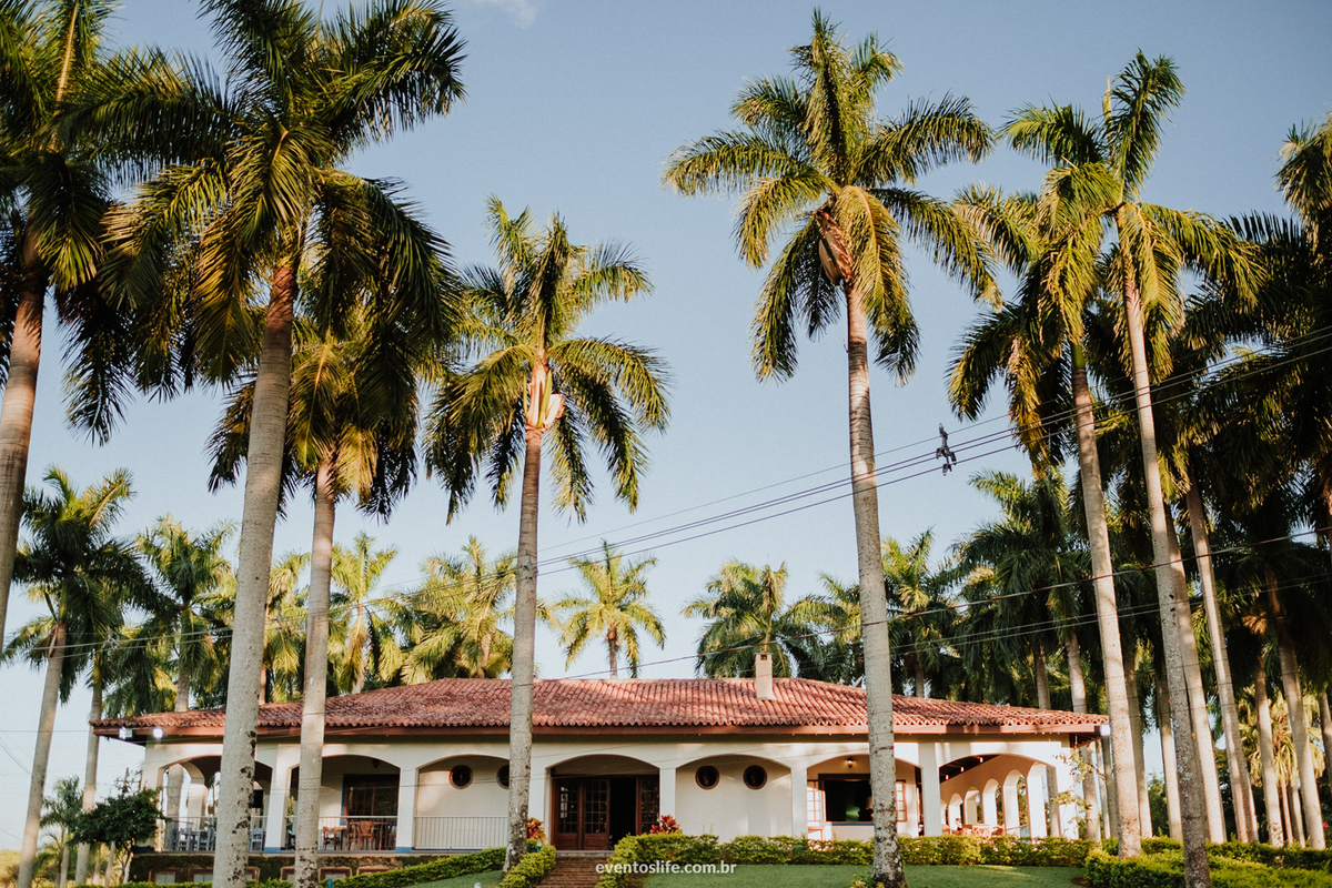 Life Fotografia, Casamento, Fotografia de Casamento Sorocaba, São Paulo, Lago Azul, Mini Wedding, Mini Casamento, Quintal Flores, Les Esembles, Leila Savioli, Doce Veneno, Mayara Zanetti, Palmeiras, Casarão, Céu azul, Natureza, Festa de casamento