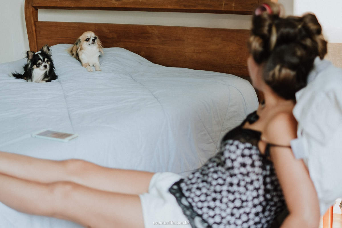 Life Fotografia, Casamento, Fotografia de Casamento Sorocaba, São Paulo, Lago Azul, Mini Wedding, Mini Casamento, Quintal Flores, Les Esembles, Leila Savioli, Doce Veneno, Mayara Zanetti, Noiva, Making off, Pets, Cachorros, Dogs, Emoção, Maquiagem, Love 