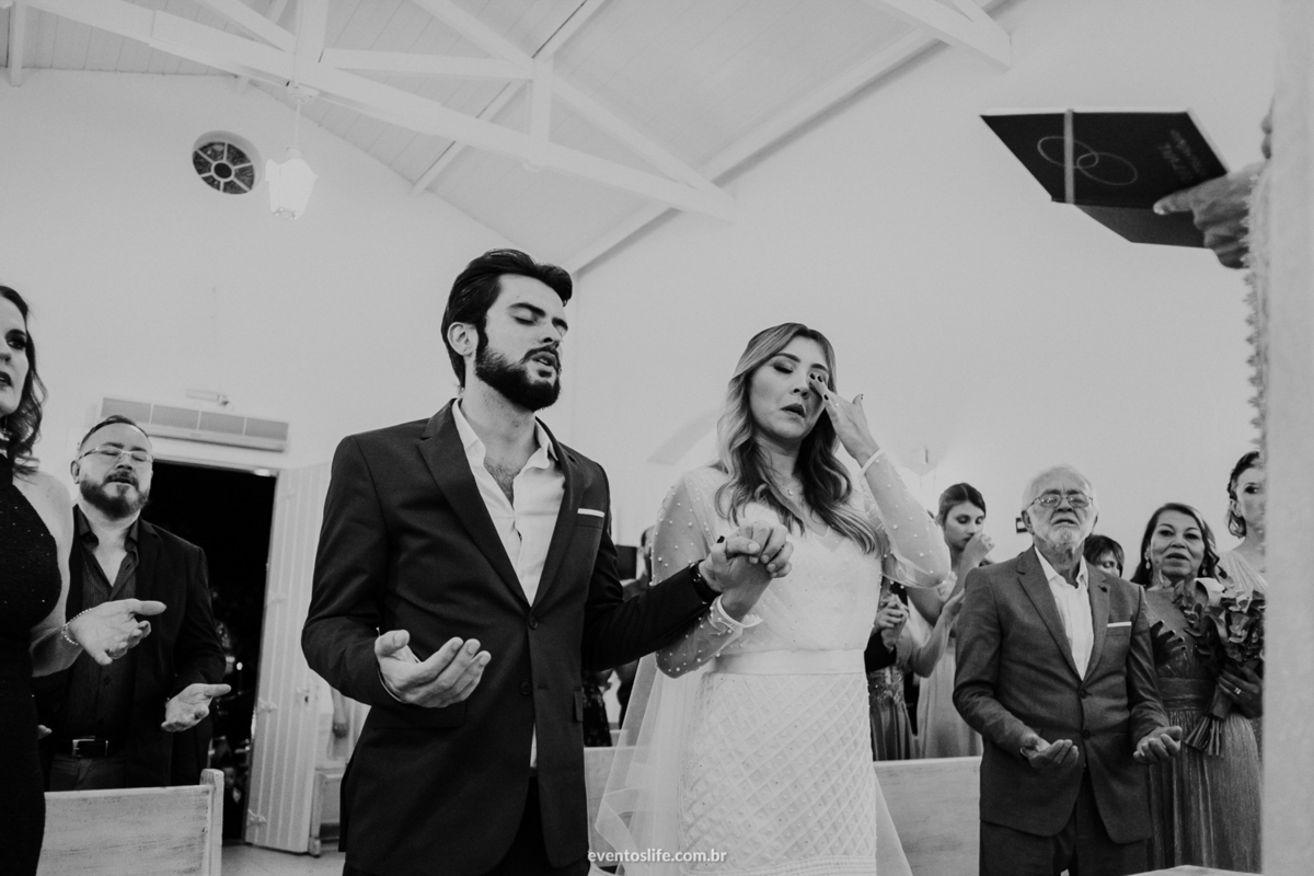 Life Fotografia, Casamento, Fotografia de Casamento Sorocaba, São Paulo, Lago Azul, Mini Wedding, Mini Casamento, Quintal Flores, Les Esembles, Leila Savioli, Doce Veneno, Mayara Zanetti, Noivos, Convidados, Cerimônia, Igreja, Emoção, Noiva, Convidados