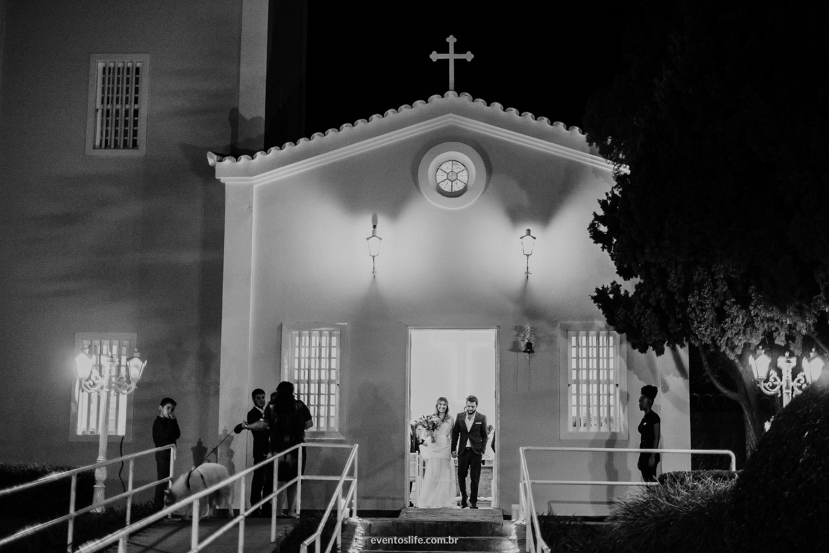 Life Fotografia, Casamento, Fotografia de Casamento Sorocaba, São Paulo, Lago Azul, Mini Wedding, Mini Casamento, Quintal Flores, Les Esembles, Leila Savioli, Doce Veneno, Mayara Zanetti, Noivos, Convidados, Cerimônia, Igreja, Recém casados, Emoção, Amor