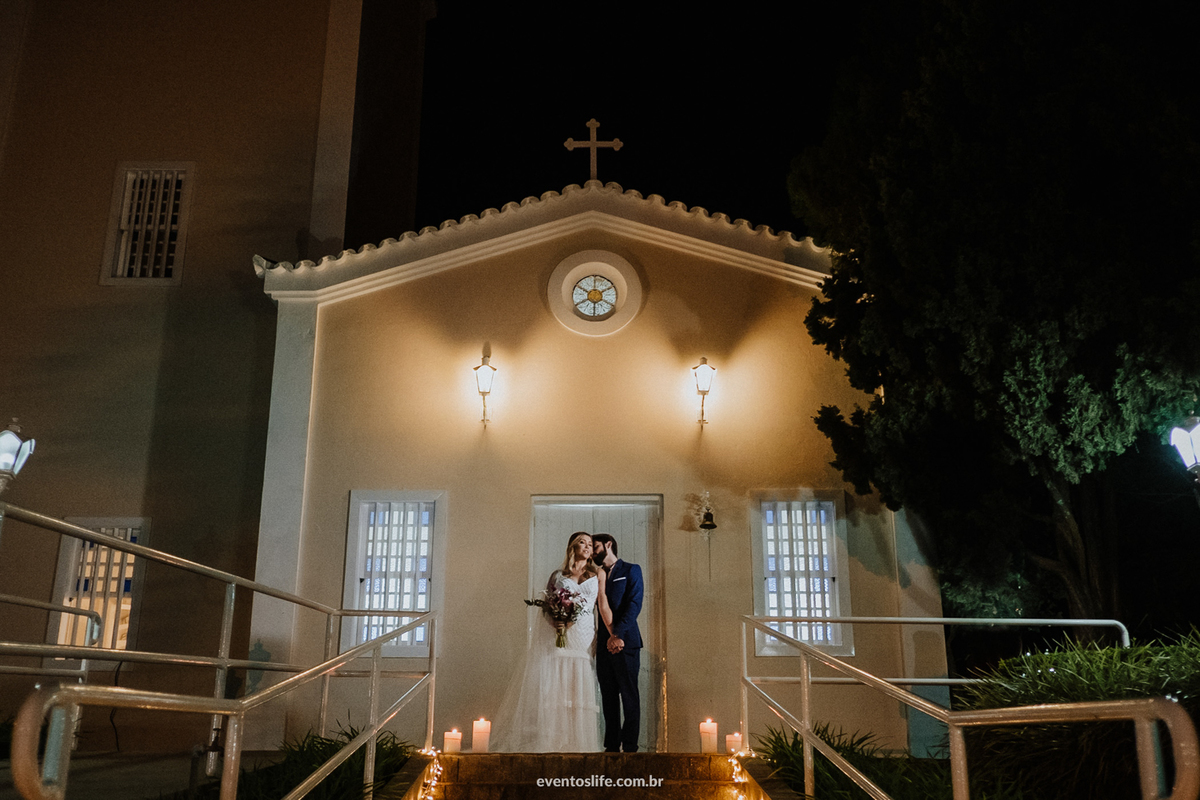 Life Fotografia, Casamento, Fotografia de Casamento Sorocaba, São Paulo, Lago Azul, Mini Wedding, Mini Casamento, Quintal Flores, Les Esembles, Leila Savioli, Doce Veneno, Mayara Zanetti, Noivos, Igreja, Capela, Amor, Special day, Velas, Carinho, Família