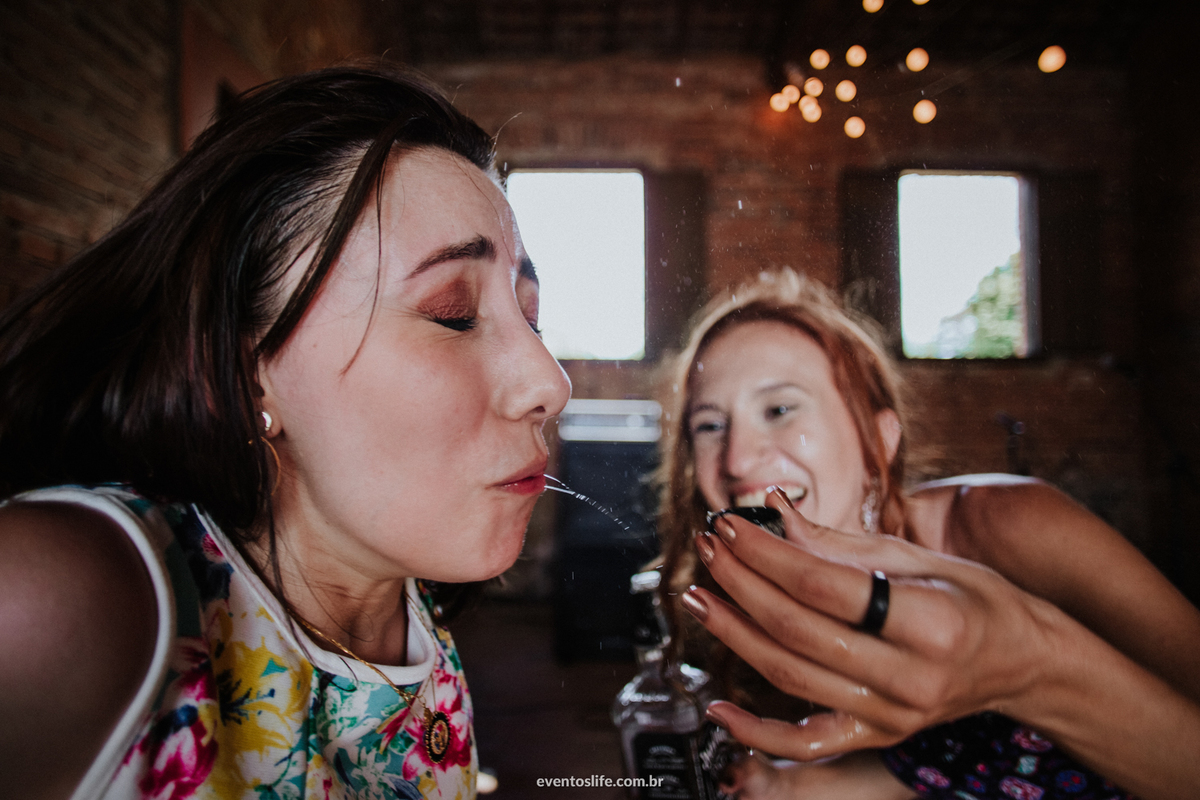 Life Fotografia, Fazenda Vassoural, Vassoural, Reveb, Evelyn e Alvaro, Casamento de dia, Casamento no interior, Monoclub, Banda Monoclub, Marcia Locações, Quintal Flores, Mini Wedding, Bebida, Festa engraçada, Festa animada, Pista, bombando, Reverb, Pixta