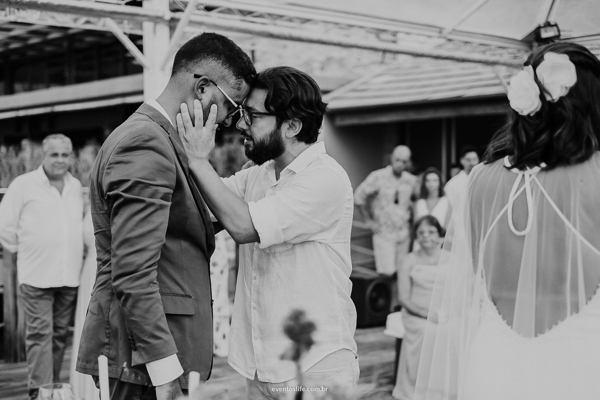 Life Fotografia, Fotografia de Casamento Sorocaba, Ilhabela, Fotos de Casamento, Fotos diferentes, Mini Wedding, São Paulo, Itu, Pier 151, Casamento na praia, Litoral, Mar, O dia mais bonito, Cerimonia, Barbara e Renan, BR, Carinho, Família, PB, Noivo