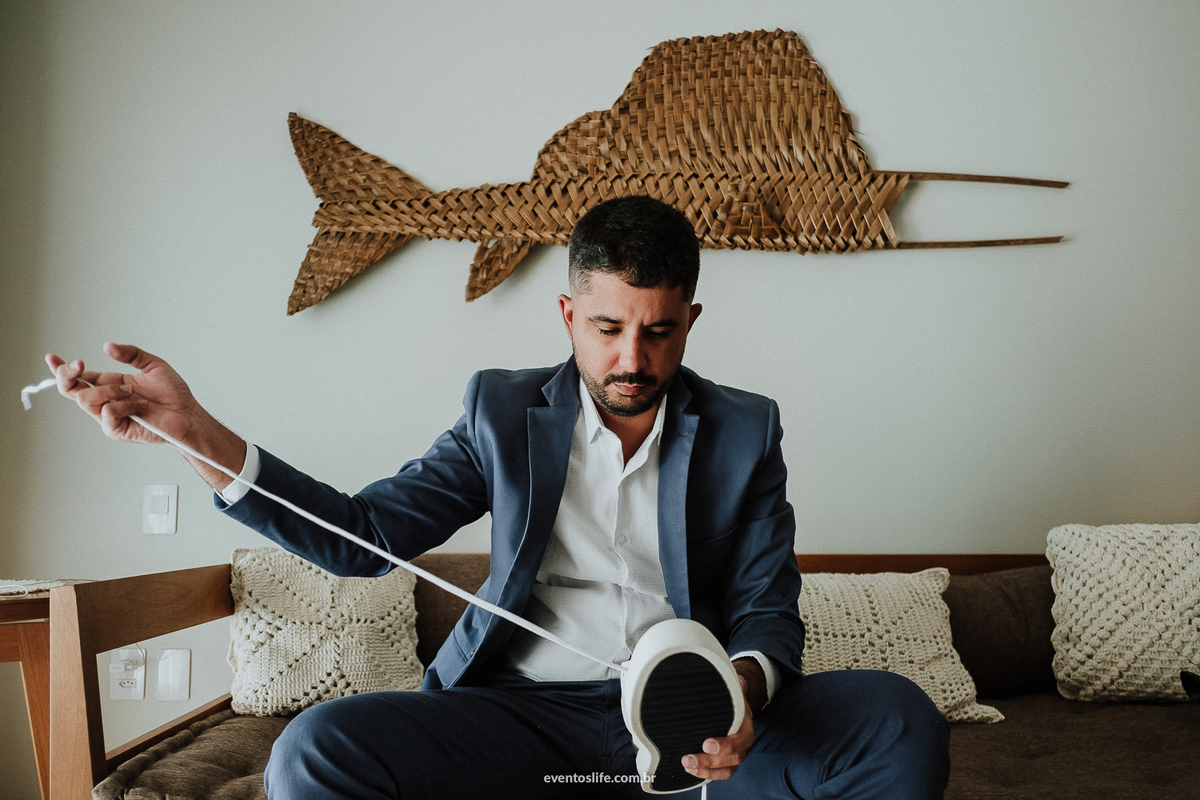 Life Fotografia, Fotografia de Casamento Sorocaba, Ilhabela, Fotos de Casamento, Fotos diferentes, Mini Wedding, São Paulo, Itu, Pier 151, Casamento na praia, Litoral, Mar, O dia mais bonito, Making of, Noivo, Peixe Espada, Cadarço. Emoção, Decoração, BR