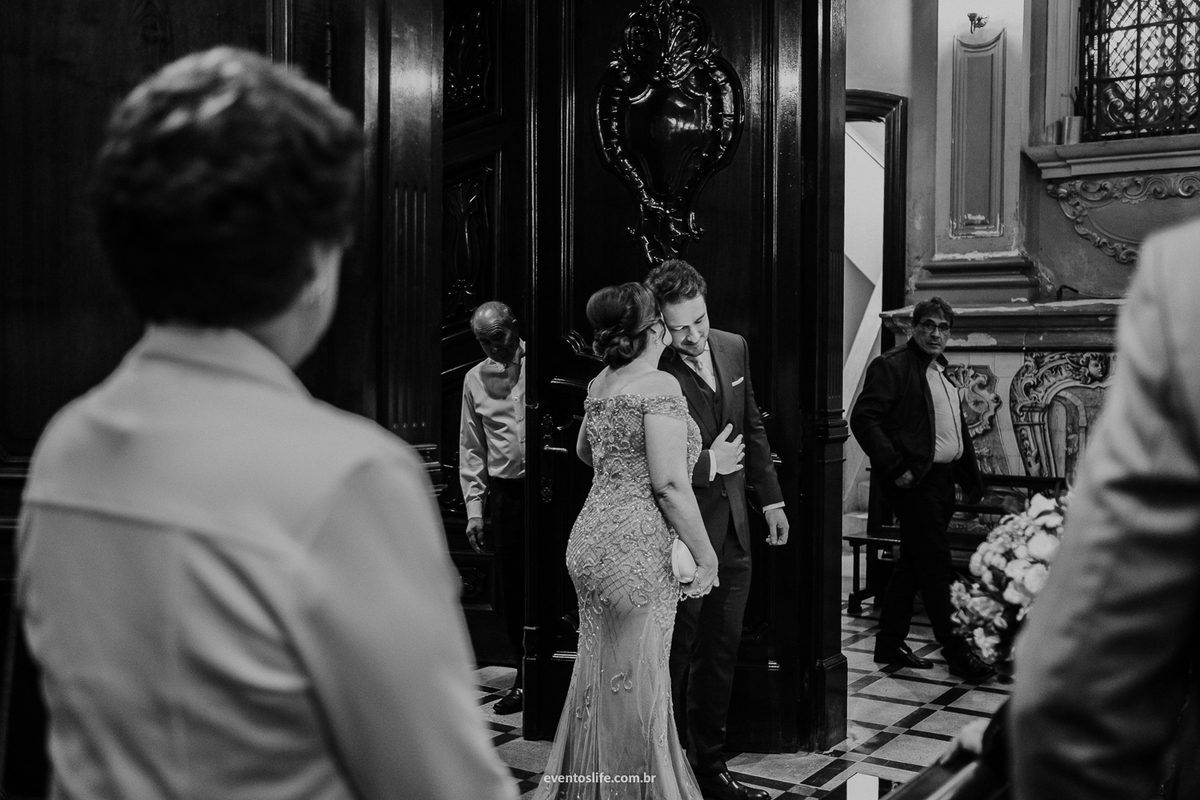 casamento camila e victor, life fotografia, fotografia de casamento, amor, love, wedding, celeiro quintal, são paulo, luís gomide, lamore e co, nova noiva, fotografia espontânea, fotografia de casamento diferente, igreja, cerimônia, noivos