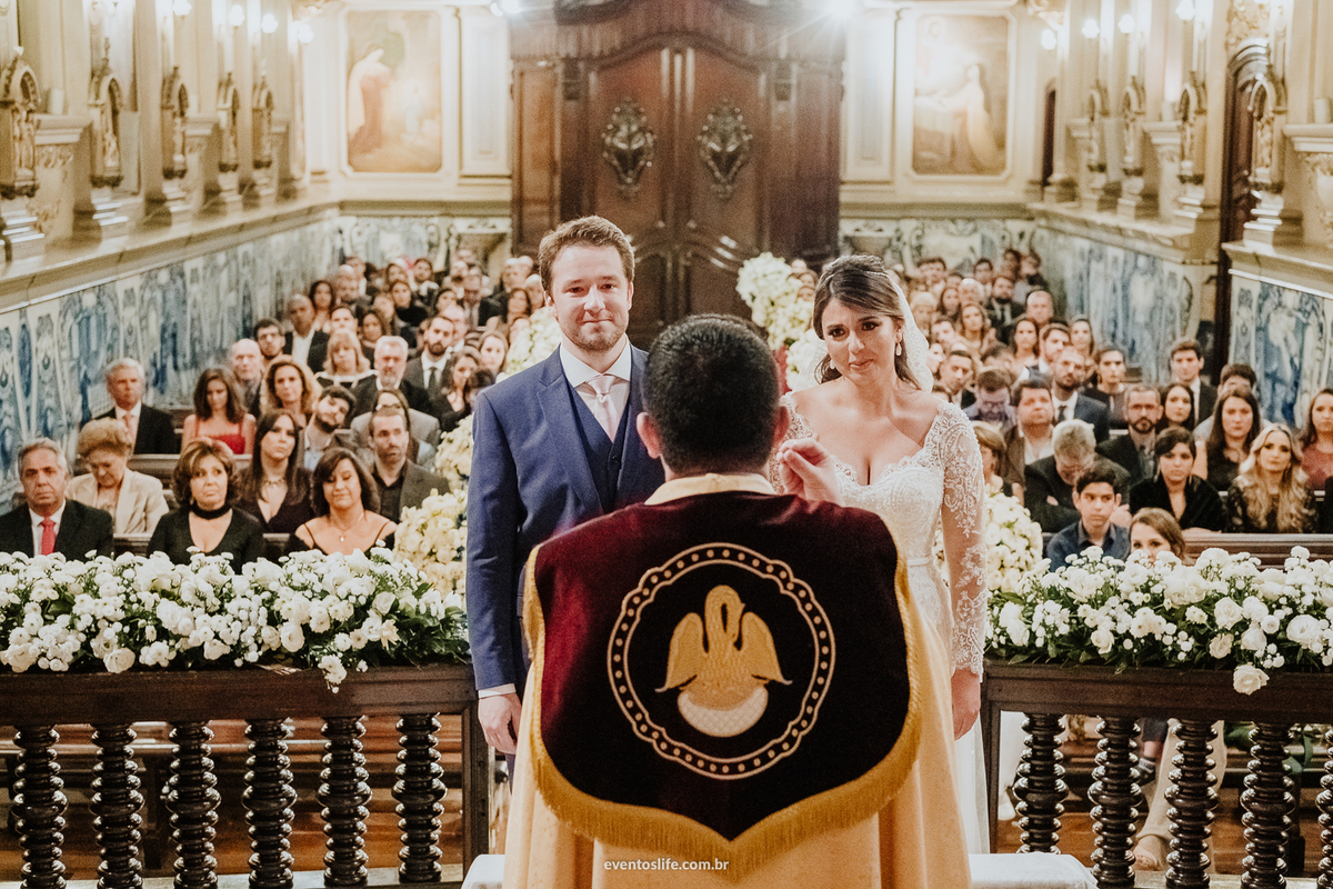 casamento camila e victor, life fotografia, fotografia de casamento, amor, love, wedding, celeiro quintal, são paulo, luís gomide, lamore e co, nova noiva, fotografia espontânea, fotografia de casamento diferente, igreja, cerimônia, noivos