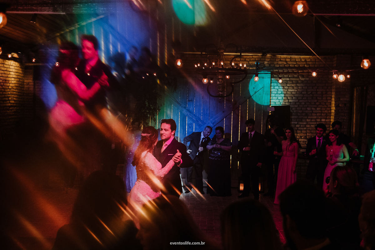 casamento camila e victor, life fotografia, fotografia de casamento, amor, love, wedding, celeiro quintal, são paulo, luís gomide, lamore e co, nova noiva, fotografia espontânea, fotografia de casamento diferente, igreja, cerimônia, noivos