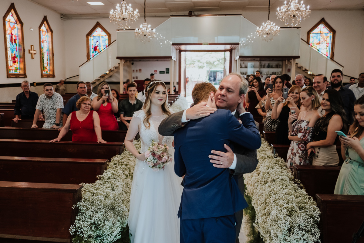 Casamento, Nossa Senhora de Fátima, Hukka Garden, Sorocaba, Fotografia de casamento Sorocaba, Life Fotografia, Fotos espontâneas, Noiva, Fotografia de Casamento, Fotografia criativa, Fotógrafo de casamento, cerimônia, noivo emocionado