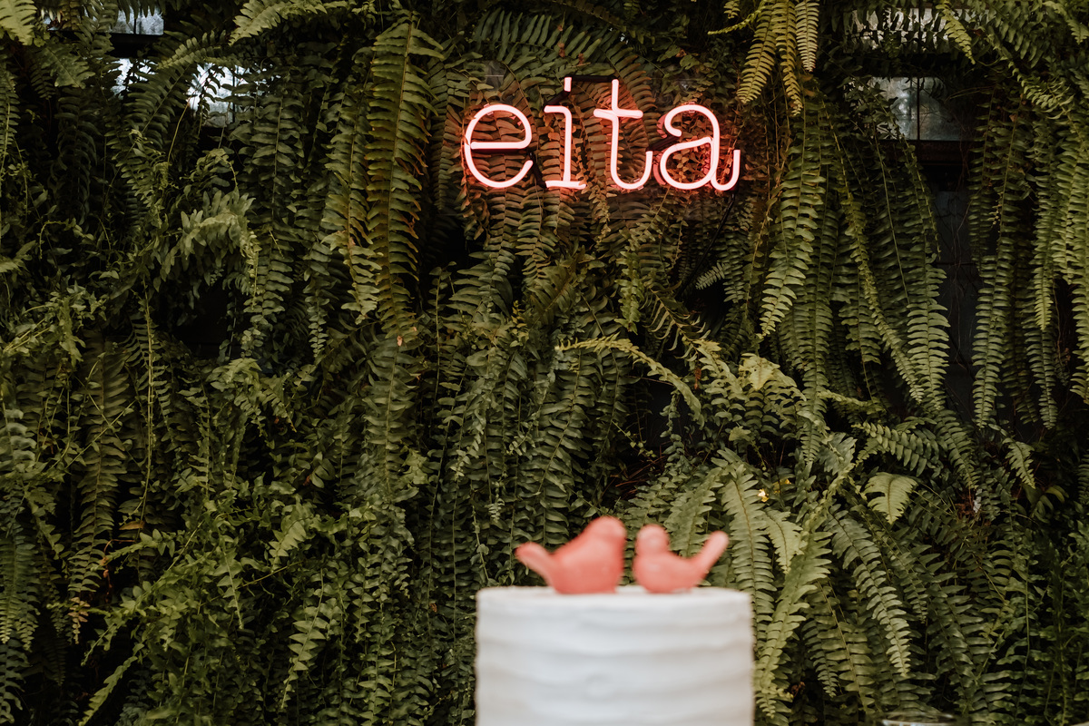 Casamento, Hukka Garden, Sorocaba, Fotografia de casamento Sorocaba, Life Fotografia, Fotos espontâneas, Fotografia de Casamento, Fotografia criativa, aluguel de neon casamento, my lady decor, decoração de casamento, neon, Glória Gló, mesa do bolo