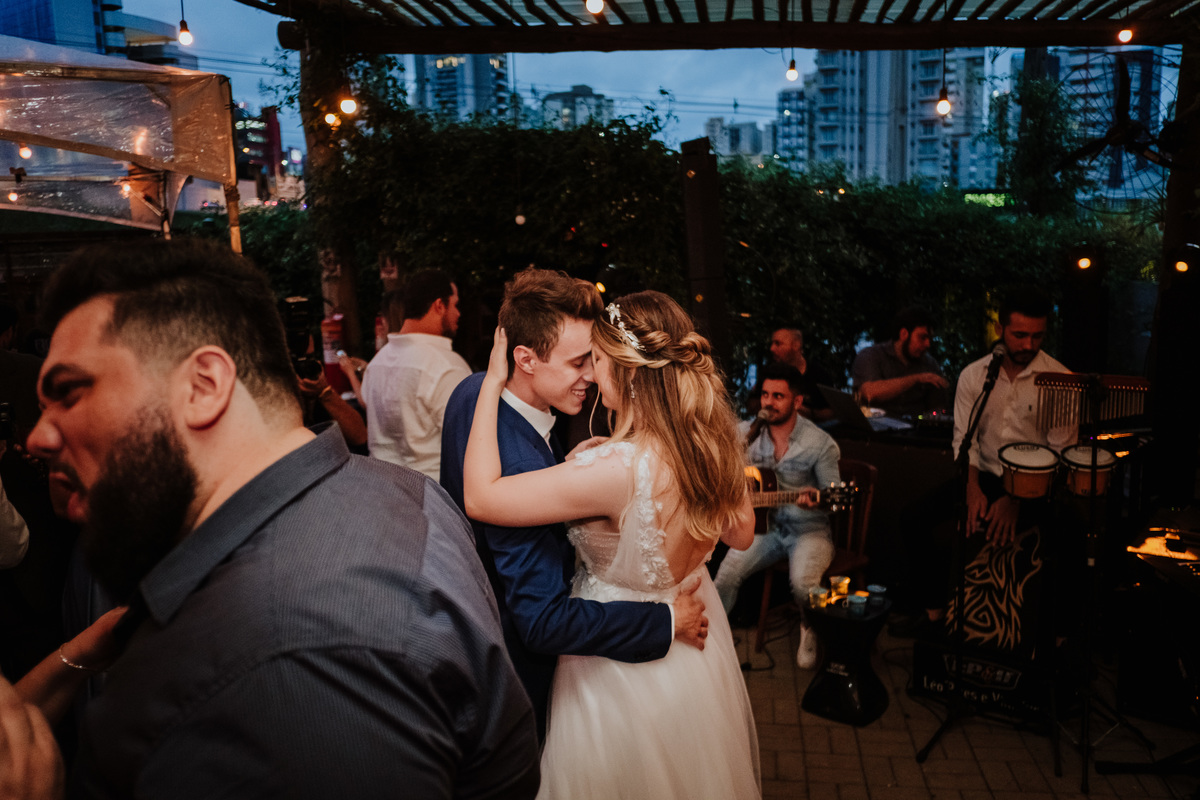 Casamento, Nossa Senhora de Fátima, Hukka Garden, Sorocaba, Fotografia de casamento Sorocaba, Life Fotografia, Fotos espontâneas, Noiva, Fotografia de Casamento, Fotografia criativa, Fotógrafo de casamento, recepção, convidados, festa, pista de dança