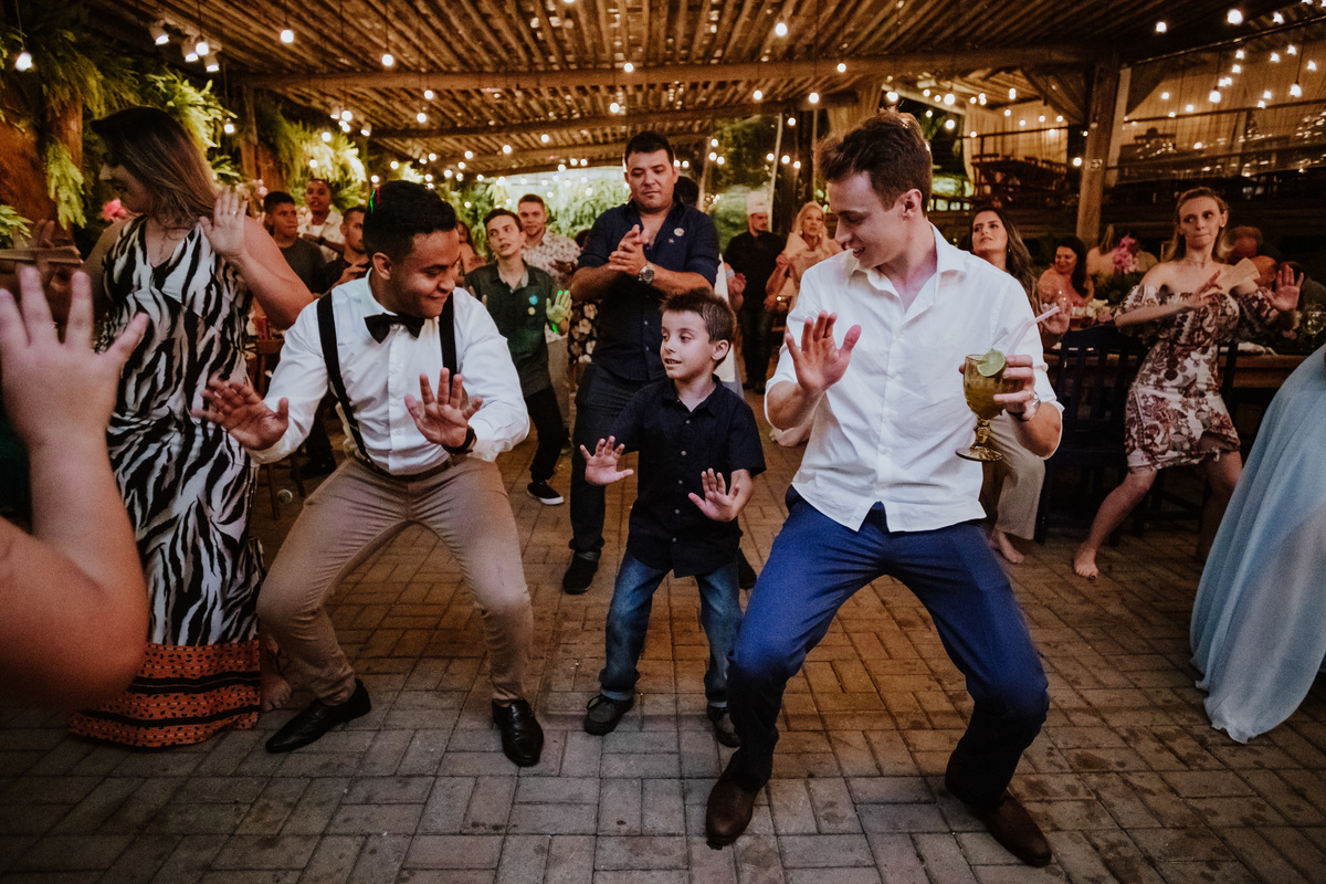 Casamento, Nossa Senhora de Fátima, Hukka Garden, Sorocaba, Fotografia de casamento Sorocaba, Life Fotografia, Fotos espontâneas, Noiva, Fotografia de Casamento, Fotografia criativa, Fotógrafo de casamento, recepção, convidados, festa, pista de dança