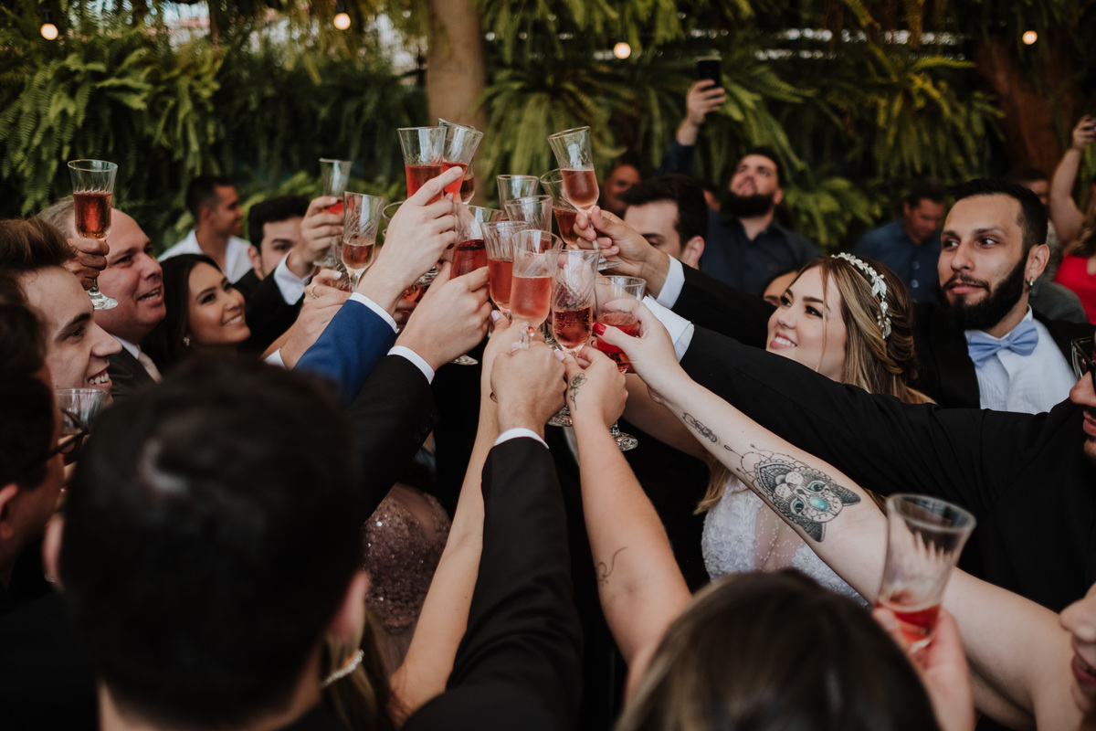 Casamento, Nossa Senhora de Fátima, Hukka Garden, Sorocaba, Fotografia de casamento Sorocaba, Life Fotografia, Fotos espontâneas, Noiva, Fotografia de Casamento, Fotografia criativa, Fotógrafo de casamento, recepção, brinde, padrinhos, entrada dos noivos