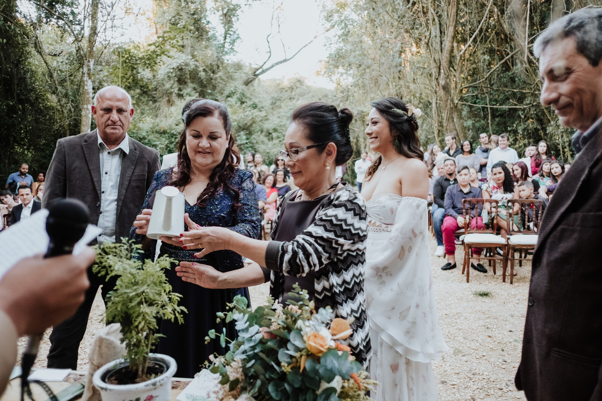 Casamento, Case de Dia, Fotografia de casamento, Fotografia espontânea, Diferente, Pride, LGBTQ+, Noivas, Boho, Villa Mandacaru, Life Fotografia, Cyndi Omoto, Alex Oliveira, tendência, amar a céu aberto, cerimônia, pôr-do-sol, casamento lésbico