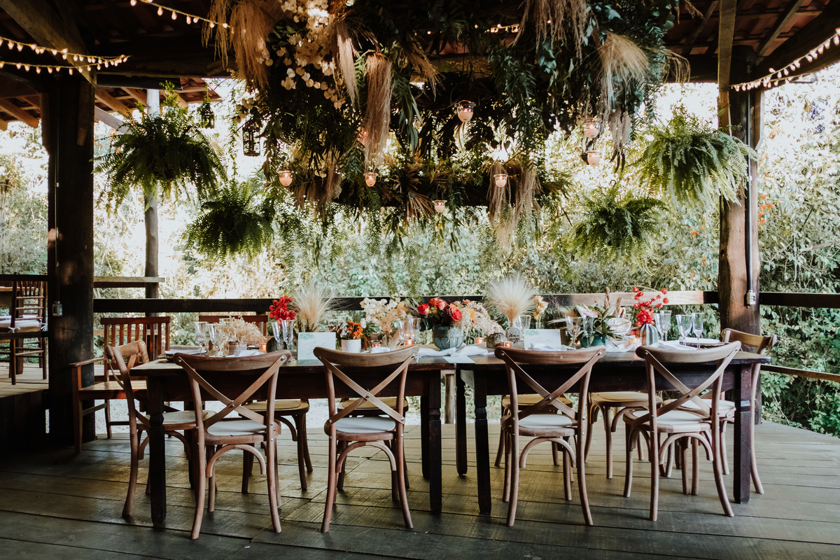 Casamento, Case de Dia, Fotografia de casamento, Fotografia espontânea, Diferente, Pride, LGBTQ+, Noivas, Boho, Villa Mandacaru, Life Fotografia, Cyndi Omoto, Alex Oliveira, Amor, buquê, luzinhas, decoração, bohemian village decor, tendência, inverno