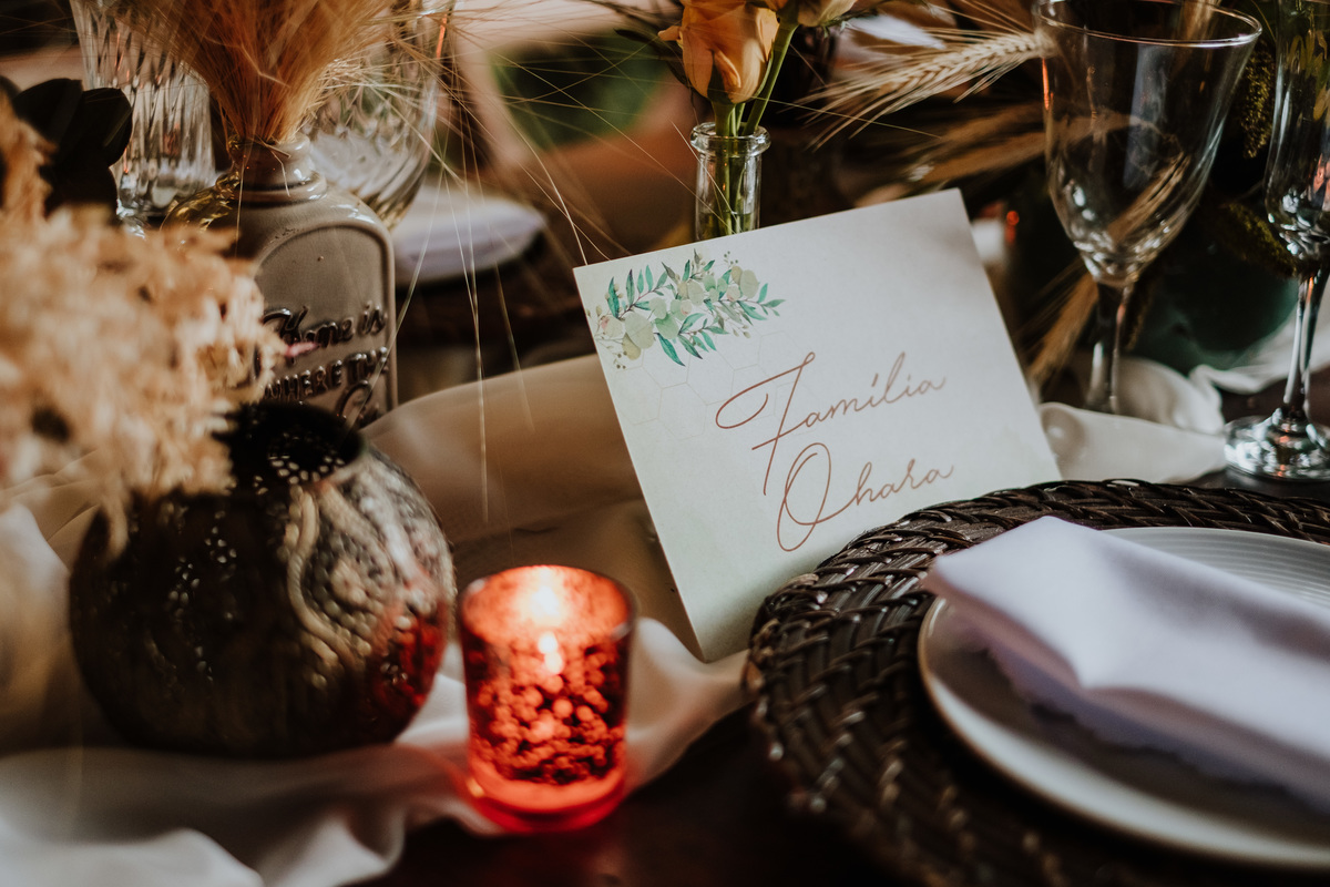 Casamento, Case de Dia, Fotografia de casamento, Fotografia espontânea, Diferente, Pride, LGBTQ+, Noivas, Boho, Villa Mandacaru, Life Fotografia, Cyndi Omoto, Alex Oliveira, Amor, buquê, luzinhas, decoração, bohemian village decor, tendência, inverno