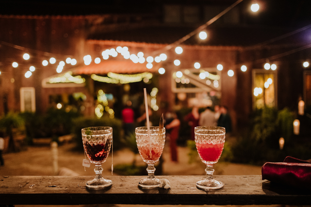 Casamento, Case de Dia, Fotografia de casamento, Fotografia espontânea, Diferente, Pride, LGBTQ+, Noivas, Boho, Villa Mandacaru, Life Fotografia, Cyndi Omoto, Alex Oliveira, tendência, amar a céu aberto, cerimônia, recepção, casamento lésbico, festa