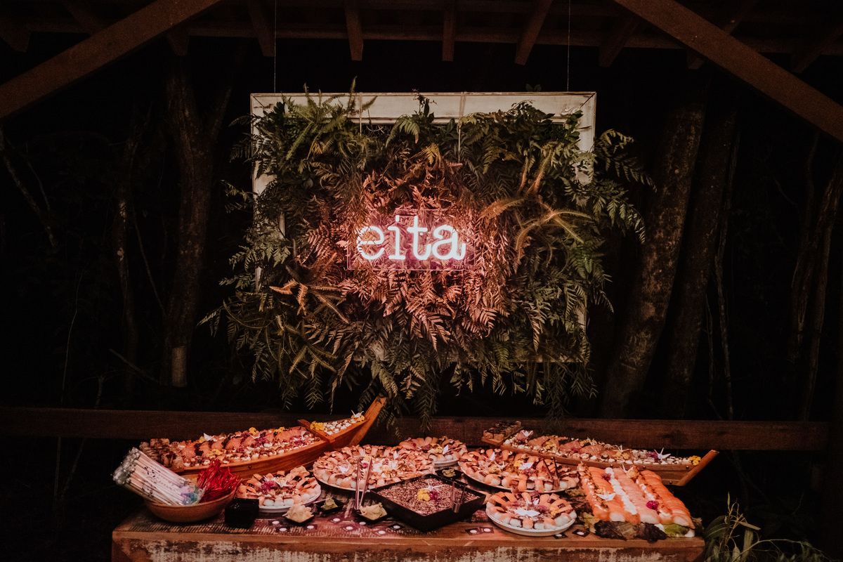 Casamento, Case de Dia, Fotografia de casamento, Fotografia espontânea, Diferente, Pride, LGBTQ+, Noivas, Boho, Villa Mandacaru, Life Fotografia, Cyndi Omoto, Alex Oliveira, amar a céu aberto, cerimônia, recepção, casamento lésbico, comida japonesa