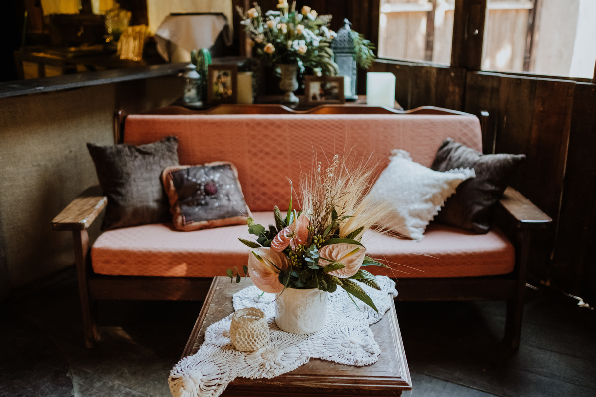 Casamento, Case de Dia, Fotografia de casamento, Fotografia espontânea, Diferente, Pride, LGBTQ+, Noivas, Boho, Villa Mandacaru, Life Fotografia, Cyndi Omoto, Alex Oliveira, Amor, buquê, fogueira, decoração, bohemian village decor, tendência, inverno