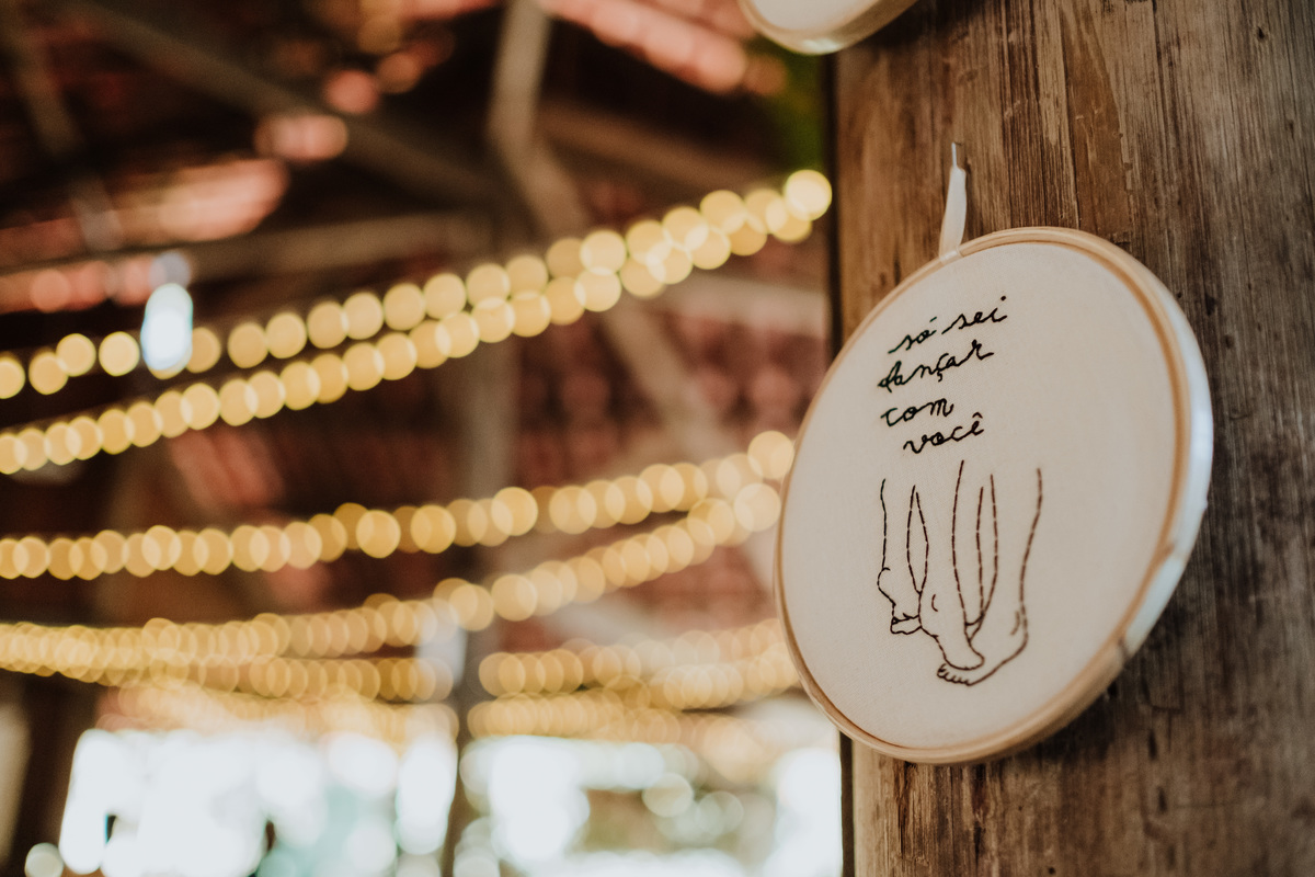 Casamento, Case de Dia, Fotografia de casamento, Fotografia espontânea, Diferente, Pride, LGBTQ+, Noivas, Boho, Villa Mandacaru, Life Fotografia, Cyndi Omoto, Alex Oliveira, Amor, buquê, fogueira, decoração, bohemian village decor, tendência, inverno