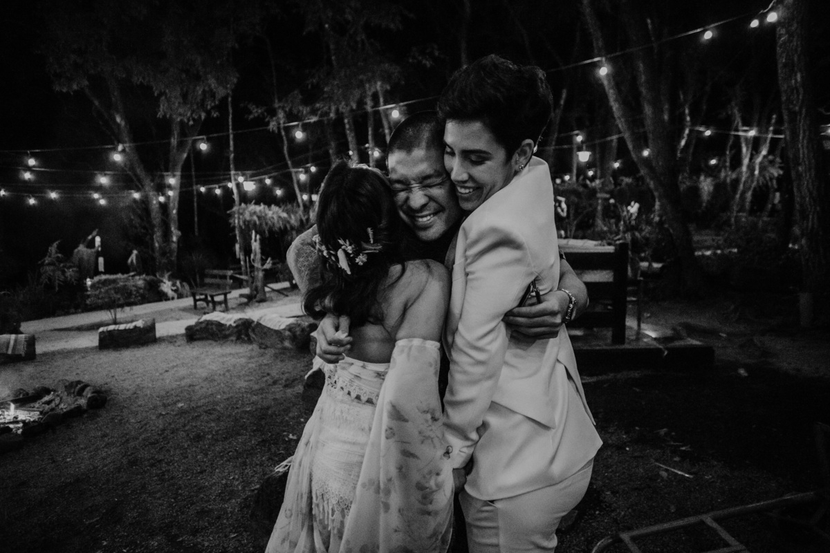 Casamento, Case de Dia, Fotografia de casamento, Fotografia espontânea, Diferente, Pride, LGBTQ+, Noivas, Boho, Villa Mandacaru, Life Fotografia, Cyndi Omoto, Alex Oliveira, amar a céu aberto, cerimônia, recepção, casamento lésbico, festa