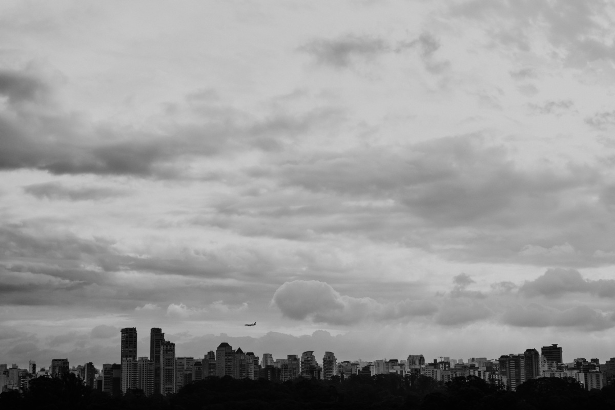 Ensaio casal, ensaio fotográfico, pré-casamento, pré wedding, fotografia de casal, ensaio, fotografia espontânea, noivos, fiance, life fotografia, fotografia de casamento sorocaba, ensaio em são paulo, são paulo, fotos com chuva, garoa, mac usp