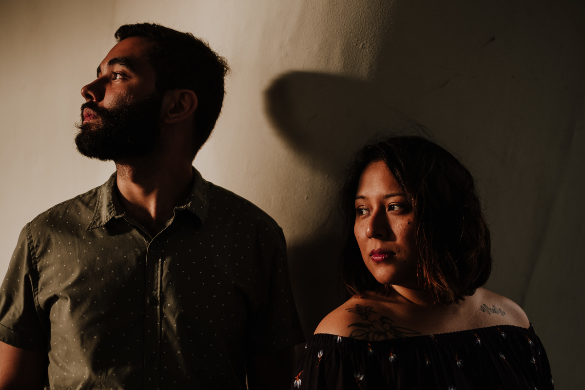 Ensaio casal, ensaio fotográfico, pré-casamento, pré wedding, fotografia de casal, ensaio, fotografia espontânea, noivos, fiance, life fotografia, fotografia de casamento sorocaba, ensaio em são paulo, são paulo, fotos com chuva, garoa, mac usp