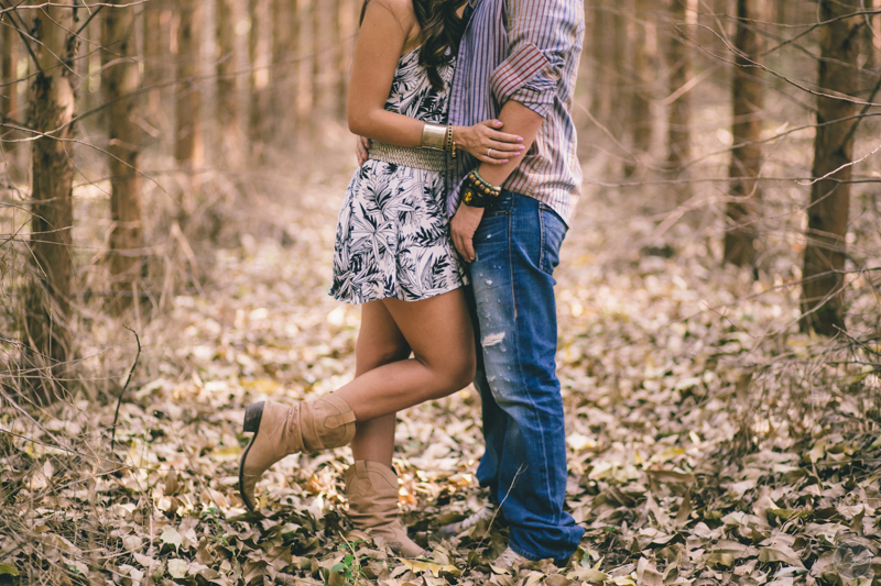 ensaio fotográfico espontâneo em Holambra, casal, noivos, natureza, São Paulo, destination photographers, destination wedding