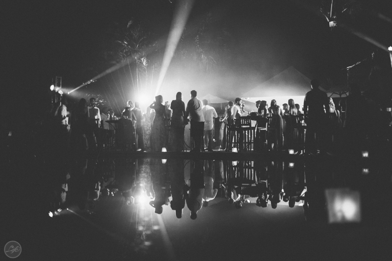 festa, party, wedding, destination wedding, casamento na praia, pé na areia, caraguatatuba, tabatinga hotel, dj tom volpato, esposo e esposa