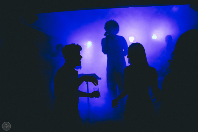 festa, party, wedding, destination wedding, casamento na praia, pé na areia, caraguatatuba, tabatinga hotel, dj tom volpato, esposo e esposa, maria madame