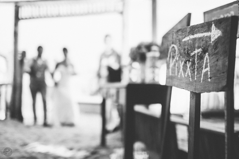 Pista, festa, balada, casamento animado, noivo, Casamento na praia, destination wedding, destination photographers, pé na areia, sonho, amor, família, toque toque pequeno, beach