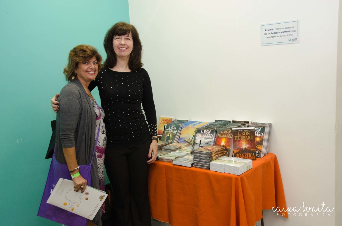 caixa bonita fotografia gabriella cerretti são paulo sp 17º 17 encontro gratuito de RH rh recursos humanos do grupo trhoca realização universidade unicid carrão