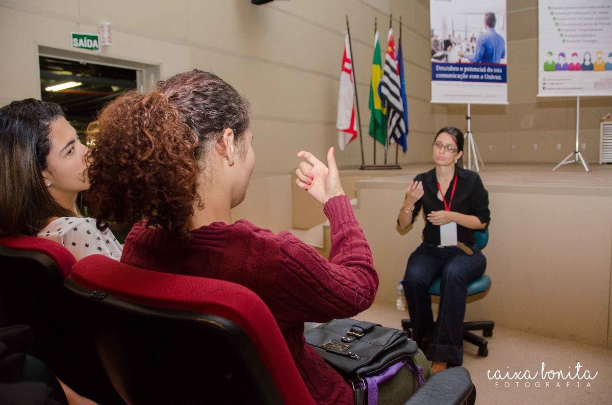 caixa bonita fotografia gabriella cerretti são paulo sp 17º 17 encontro gratuito de RH rh recursos humanos do grupo trhoca realização universidade unicid carrão